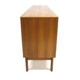 Enfilade scandinave en noyer, Skaraborgs Möbelindustri, Suède, 1960