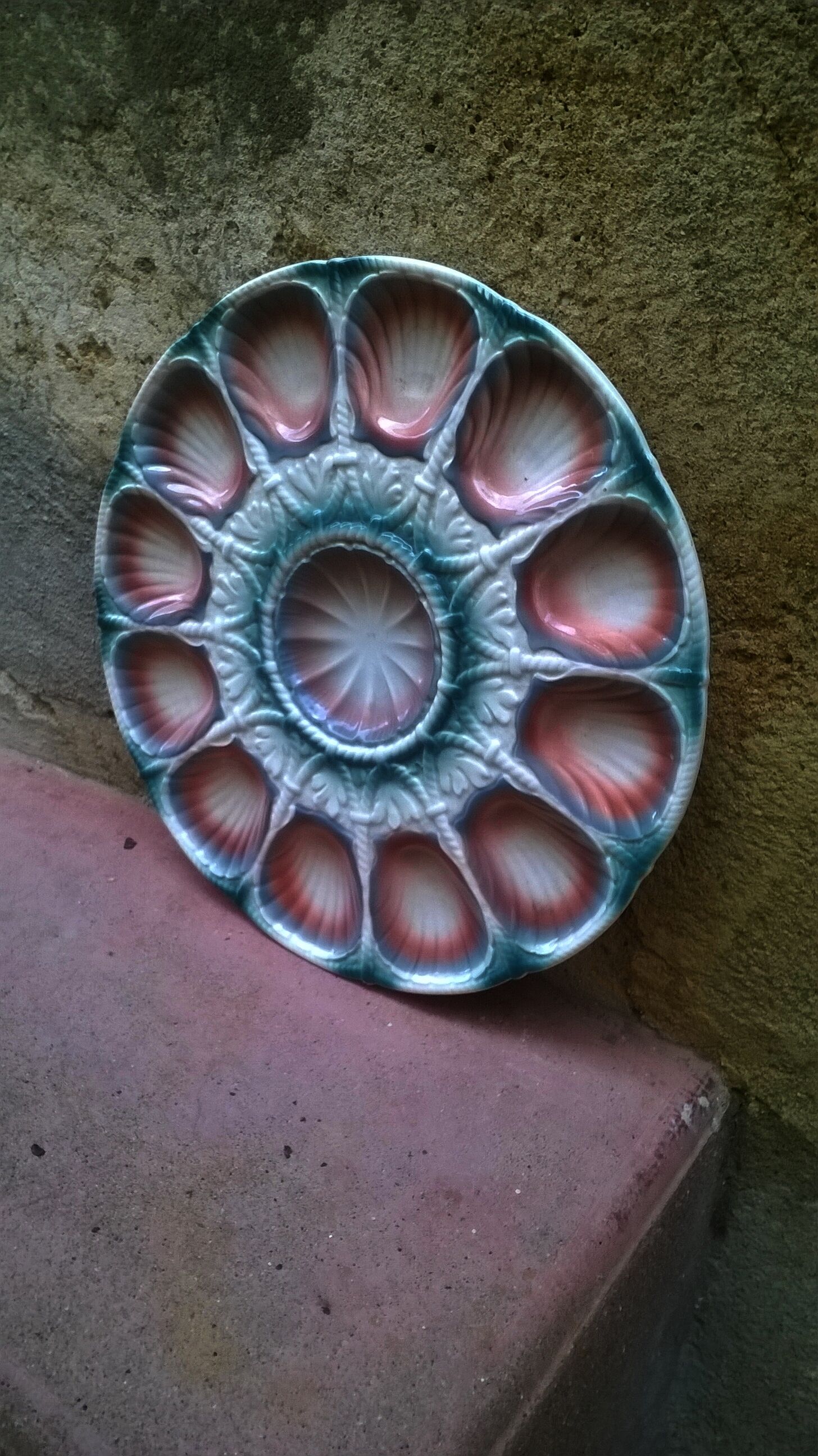 Dish for oysters "Digeoin and Sarreguemines"