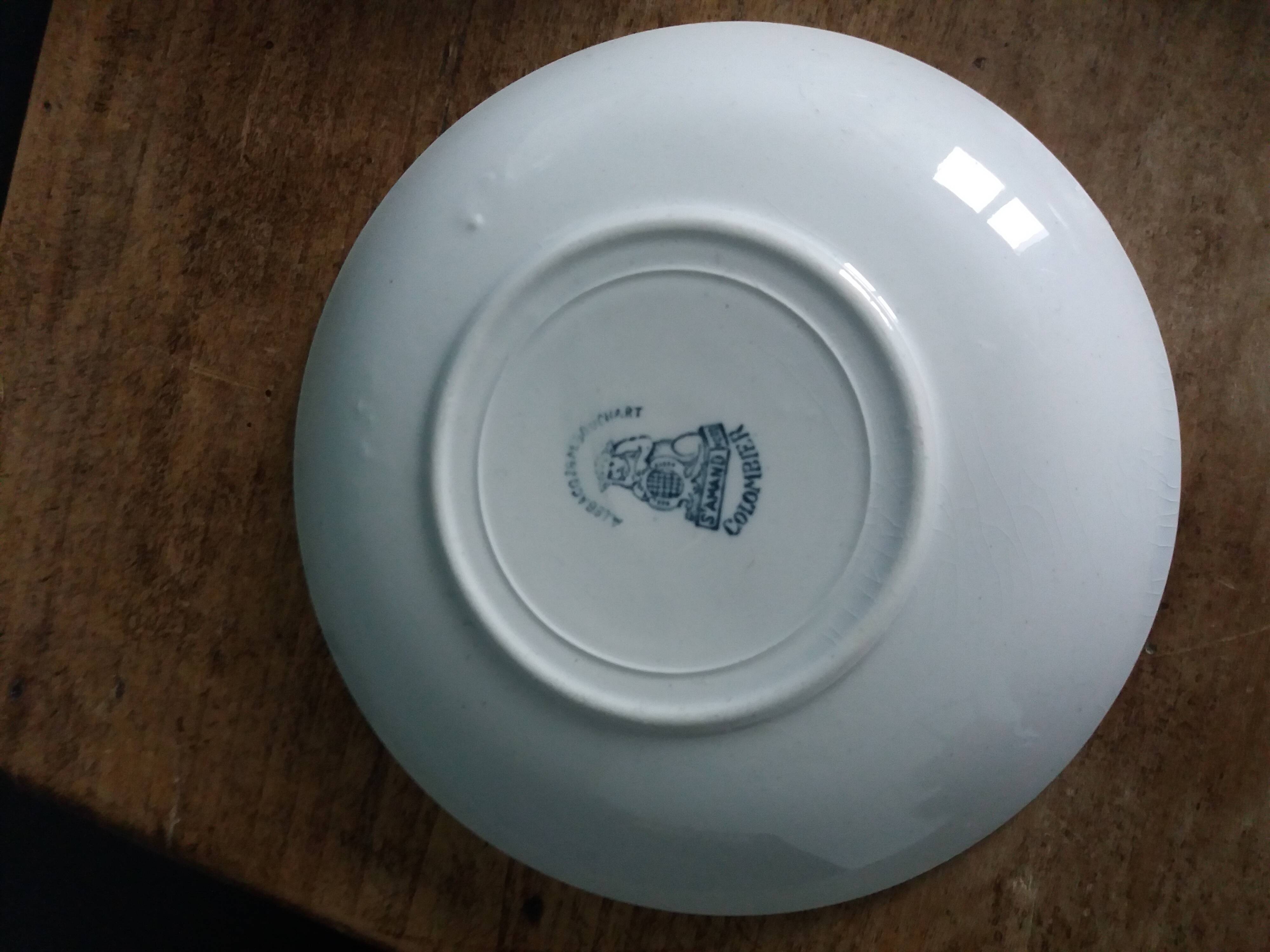 Assiettes Saint Amand Lebacqz & Bouchart décor Colombier début 20ième