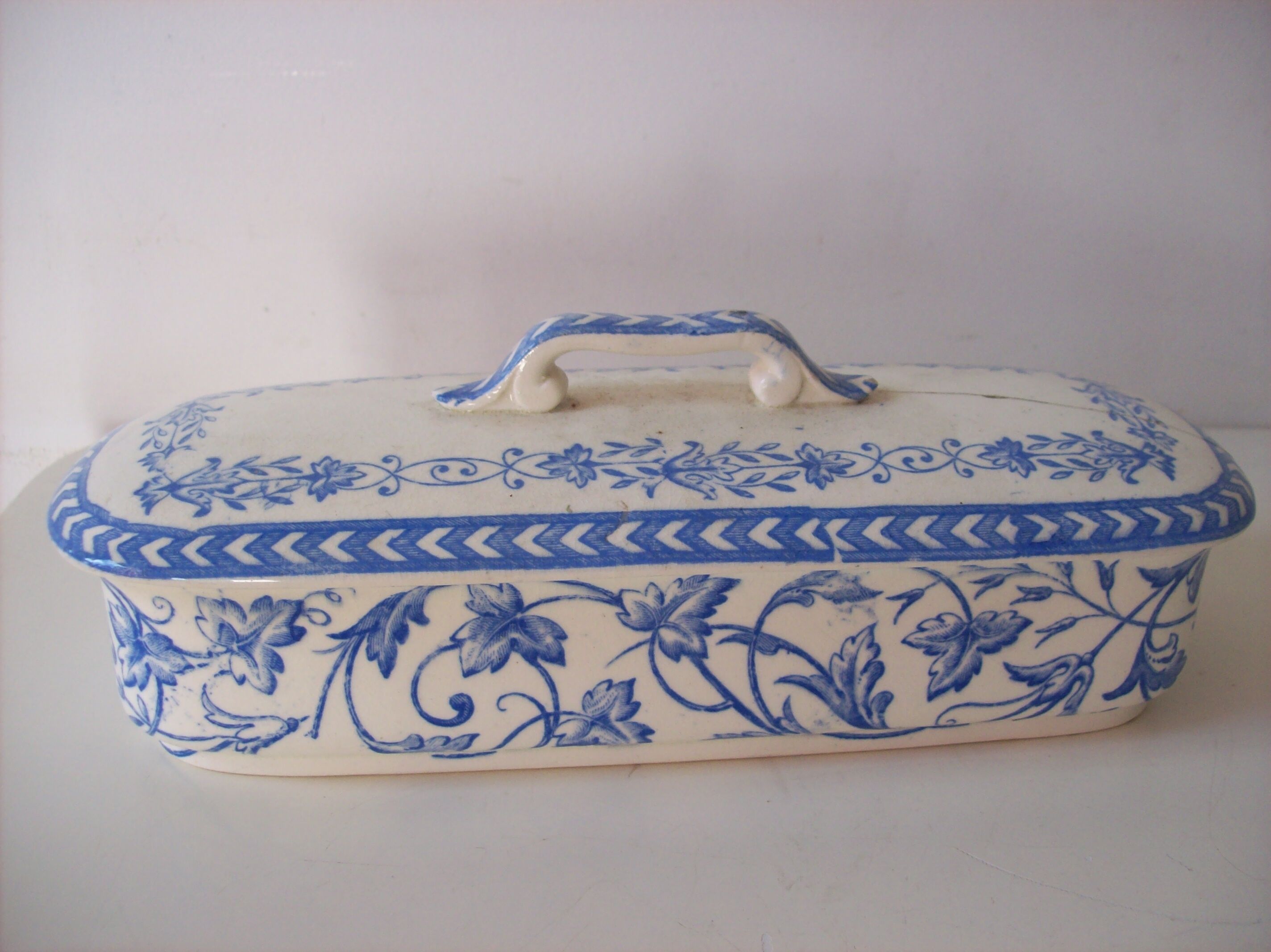 butter dish