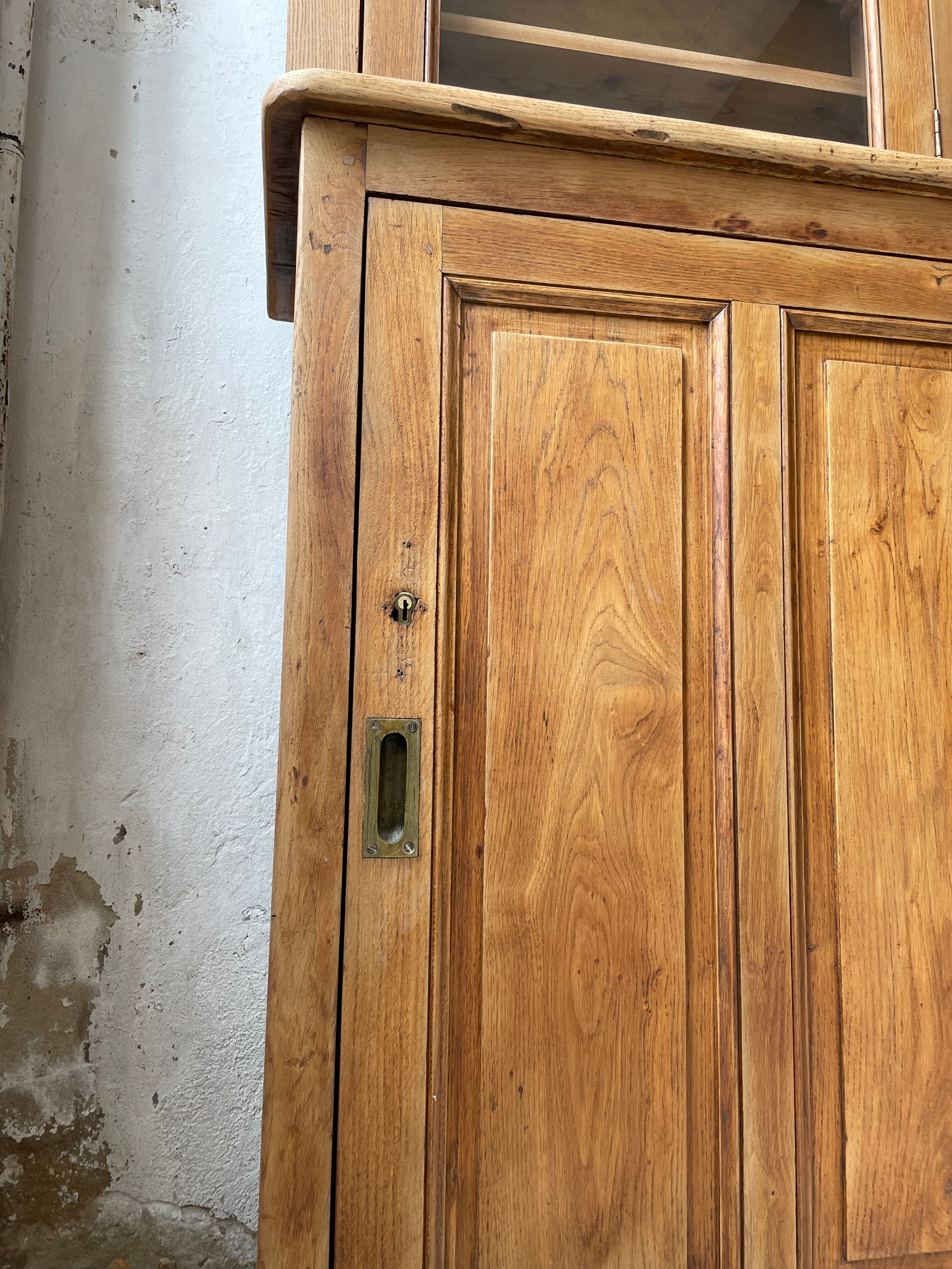 Oak showcase bookcase