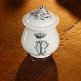 English earthenware service, CP monogram, ducal crown, 109 pieces