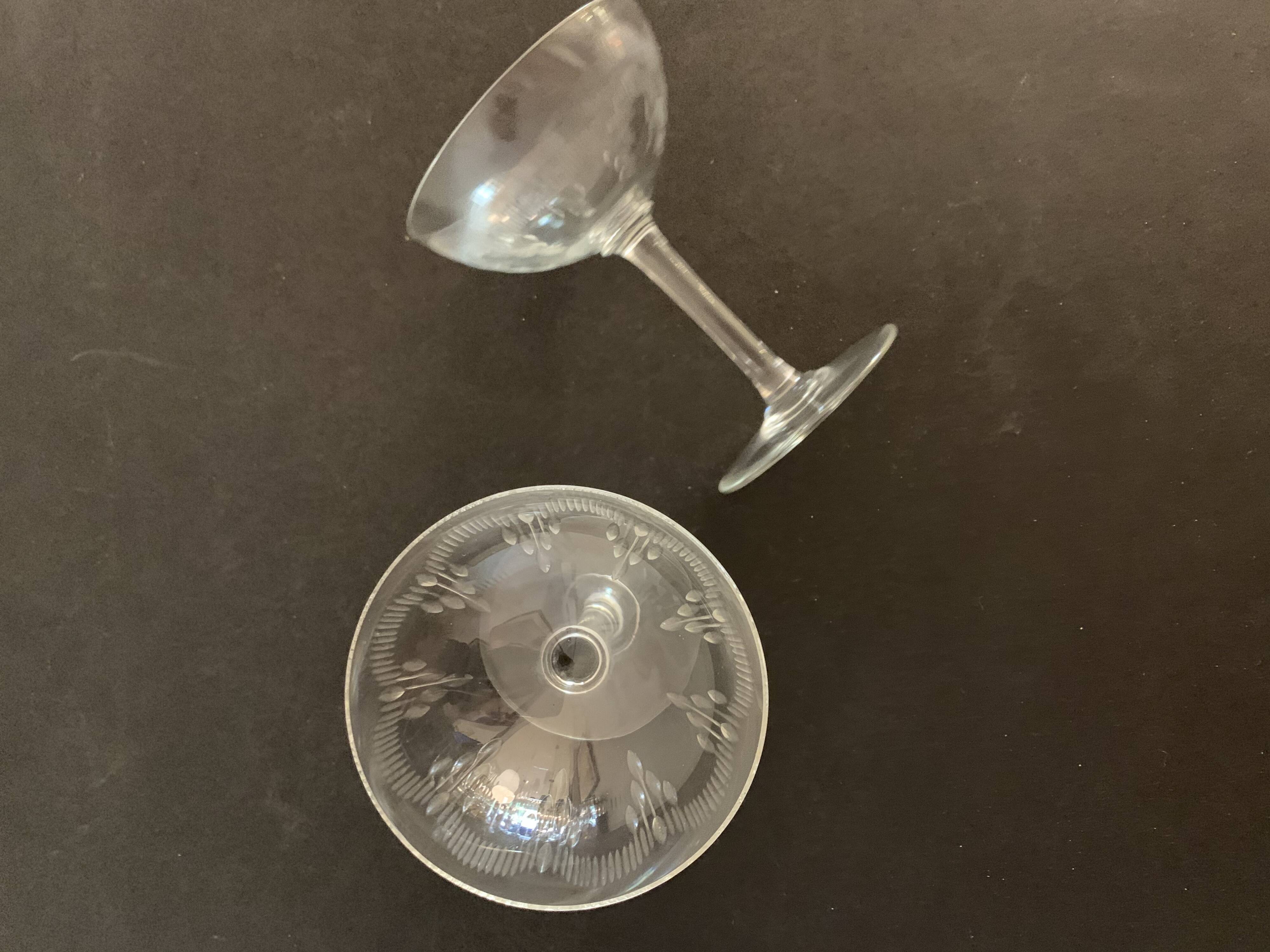 7 cut crystal champagne glasses