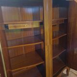 Armoire estampillee (!)2 portes bois de rose 150 long par 60 profondeur sur 183 haut
