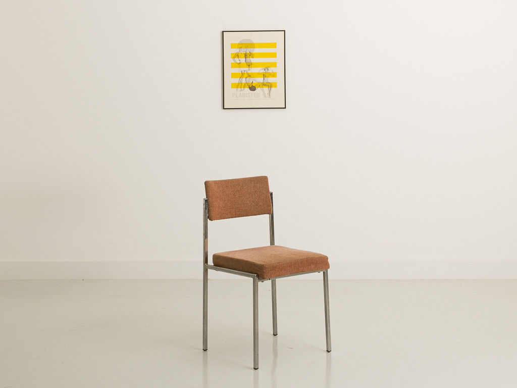 Office chair with chrome-plated steel structure