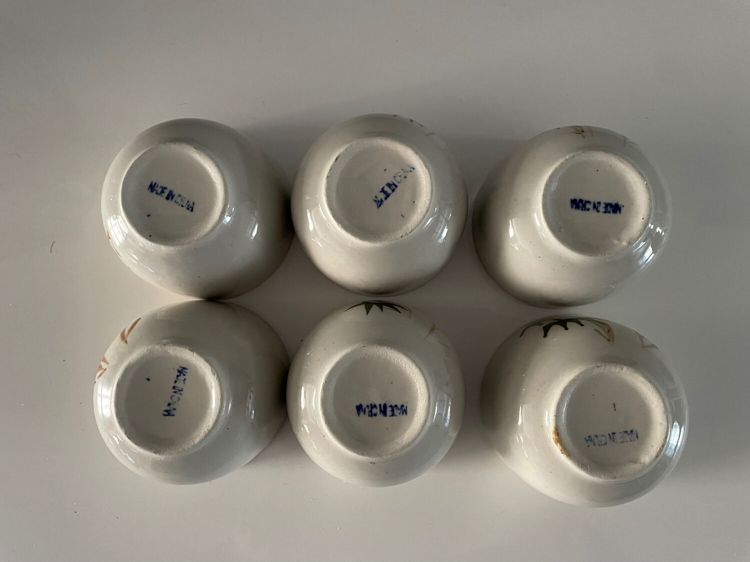 Set of 6 vintage cups
