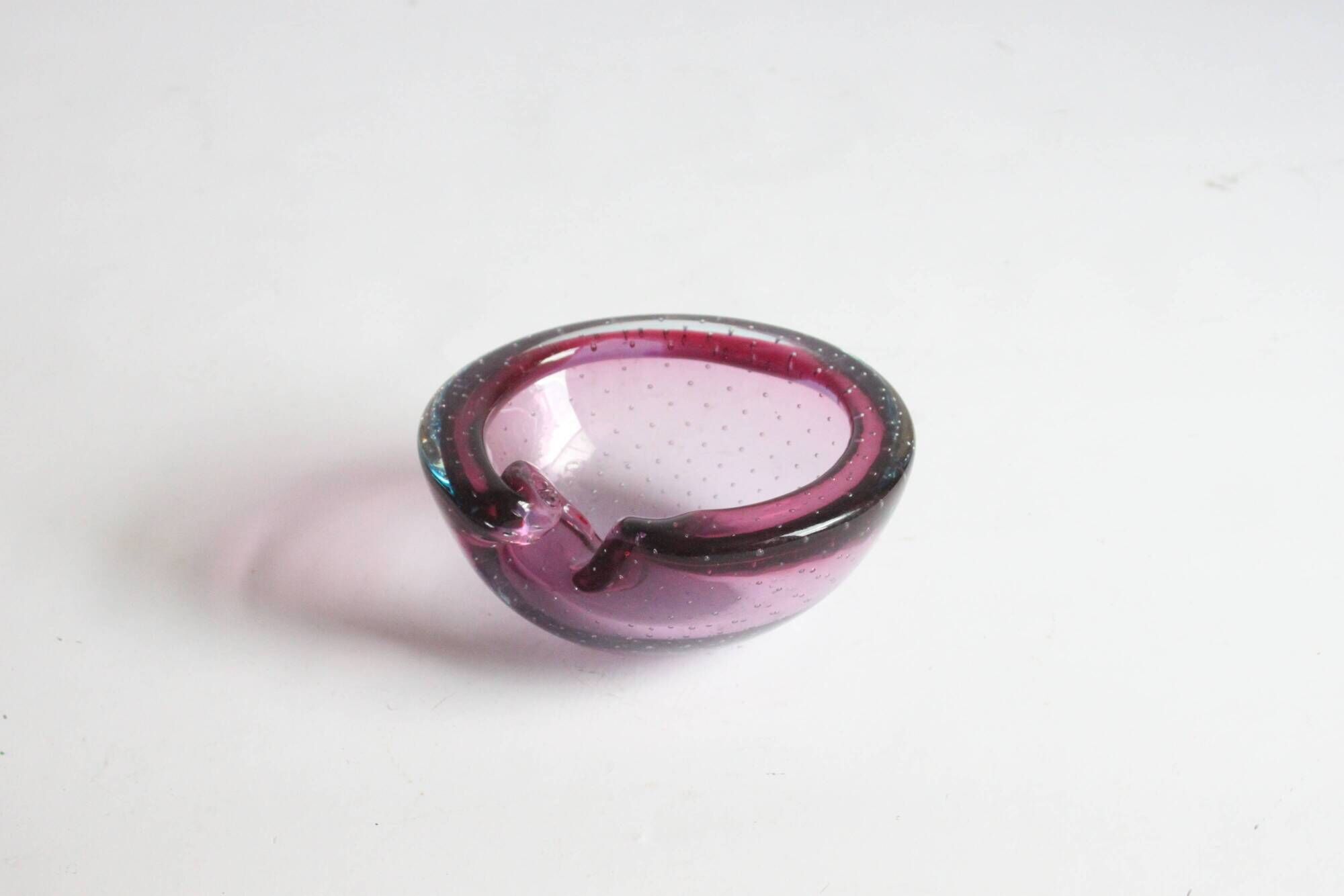 Murano glass purple bullicante trinket bowl, 1960s