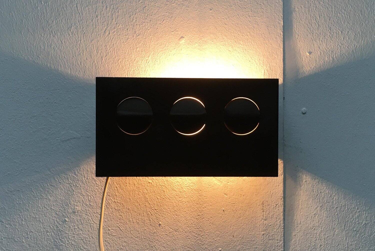 Lampe murale danoise vintage de l'ère spatiale de Hamalux