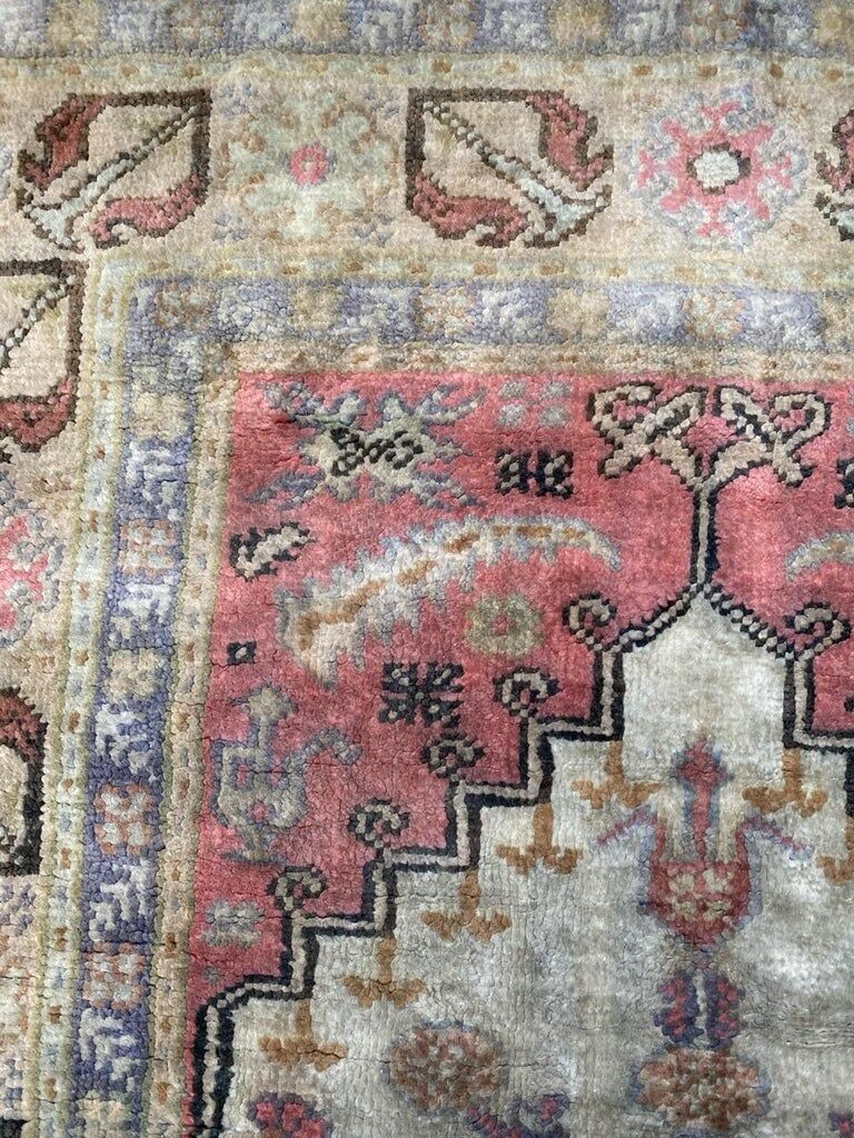 Vintage Turkish Kayseri carpet in silk and cotton 106x61 cm