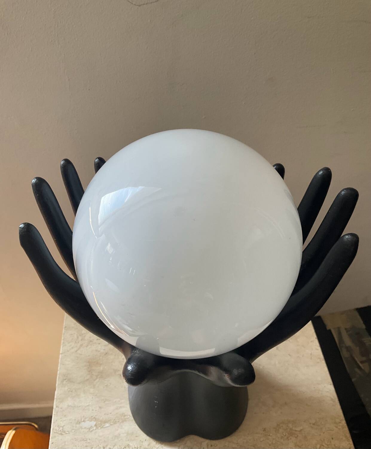 Hand lamp from the 70s in ceramic and opaline