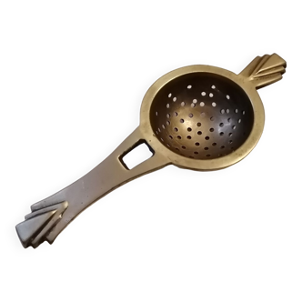 Art deco tea colander