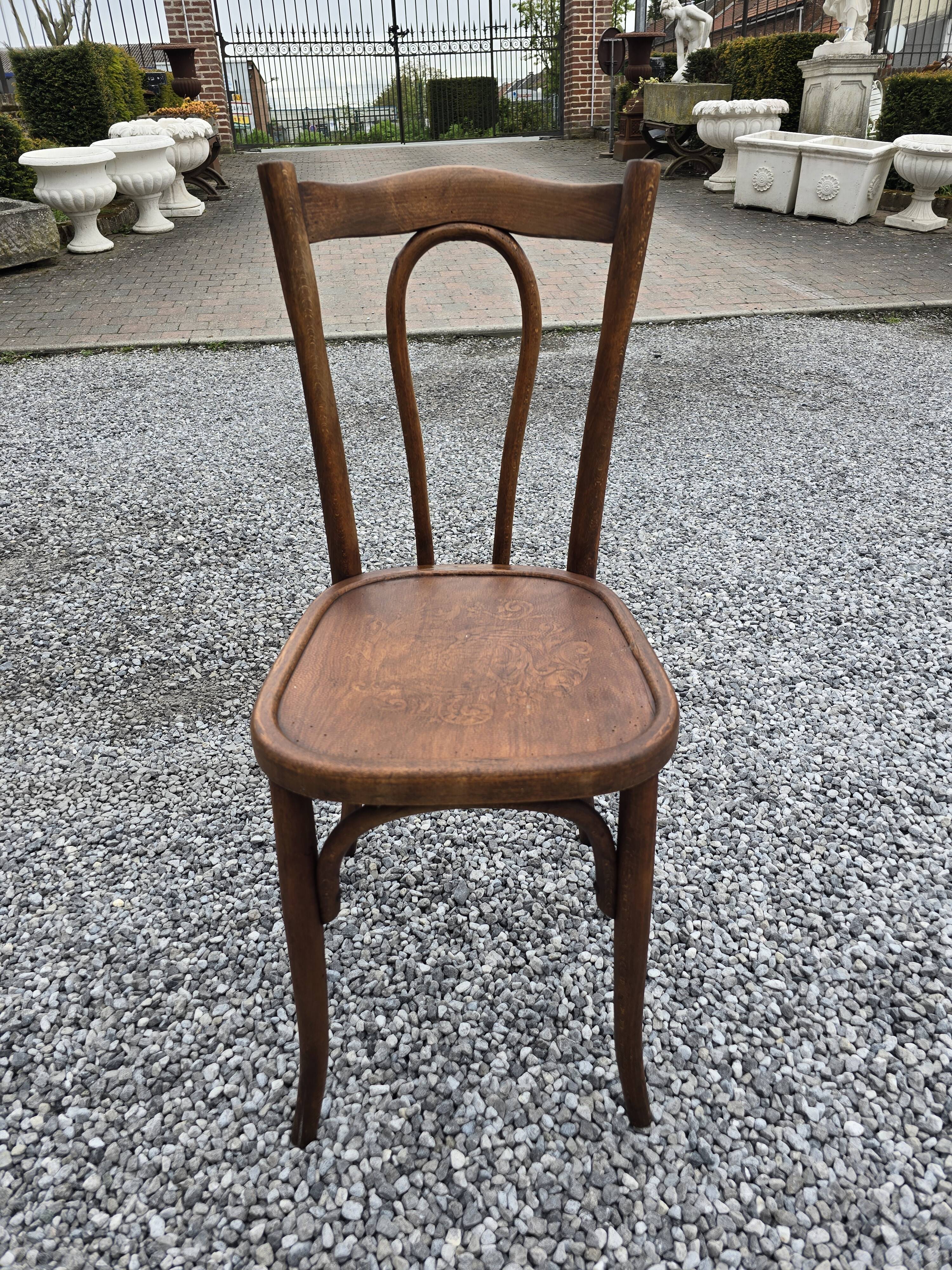 Bentwood bistro chair