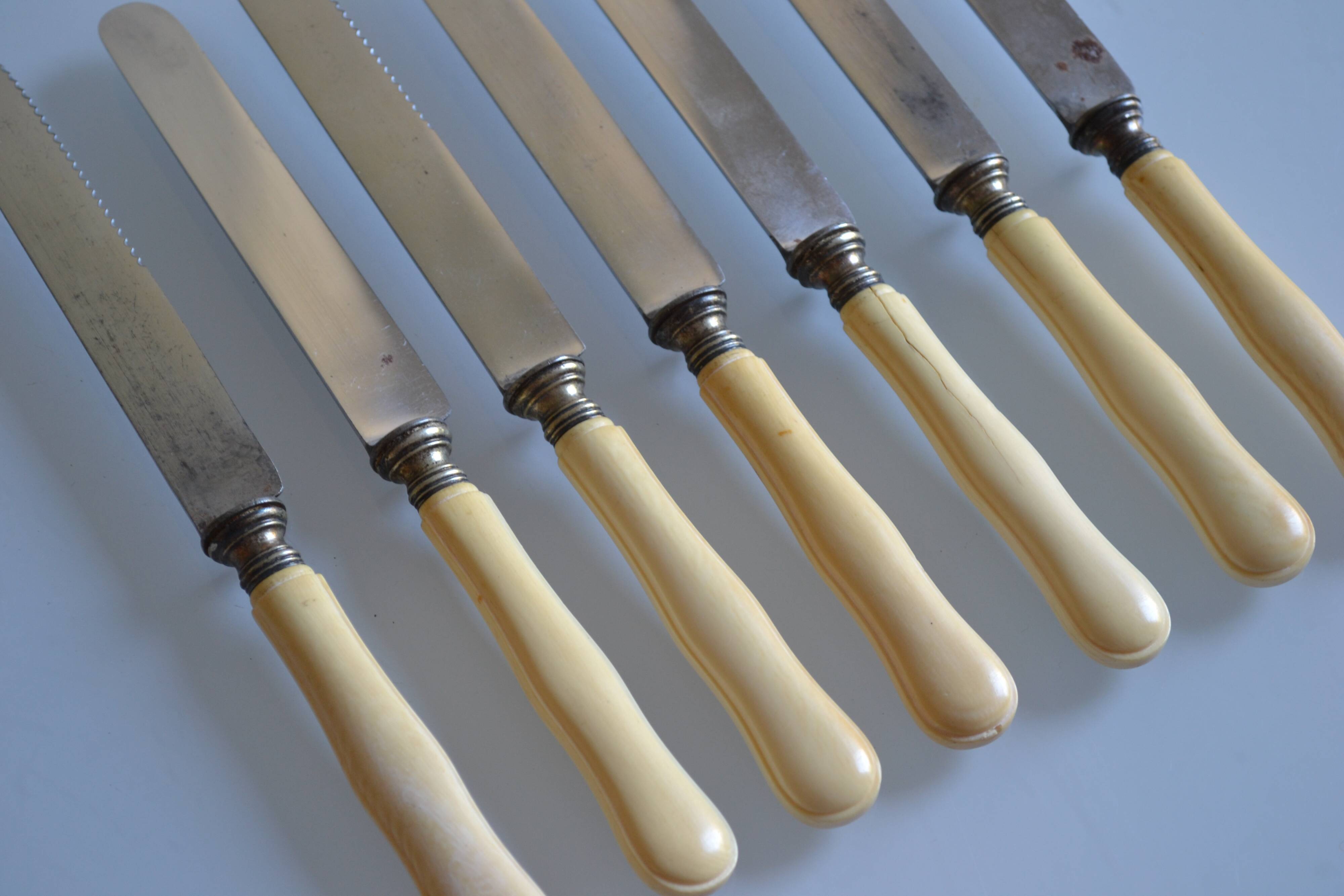 7 old table knives from the 19th century, monogrammed ivory-colored handles