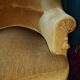 Fauteuil crapaud jaune or
