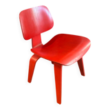 Plywood LCW Ray and Charles Eames. VITRA