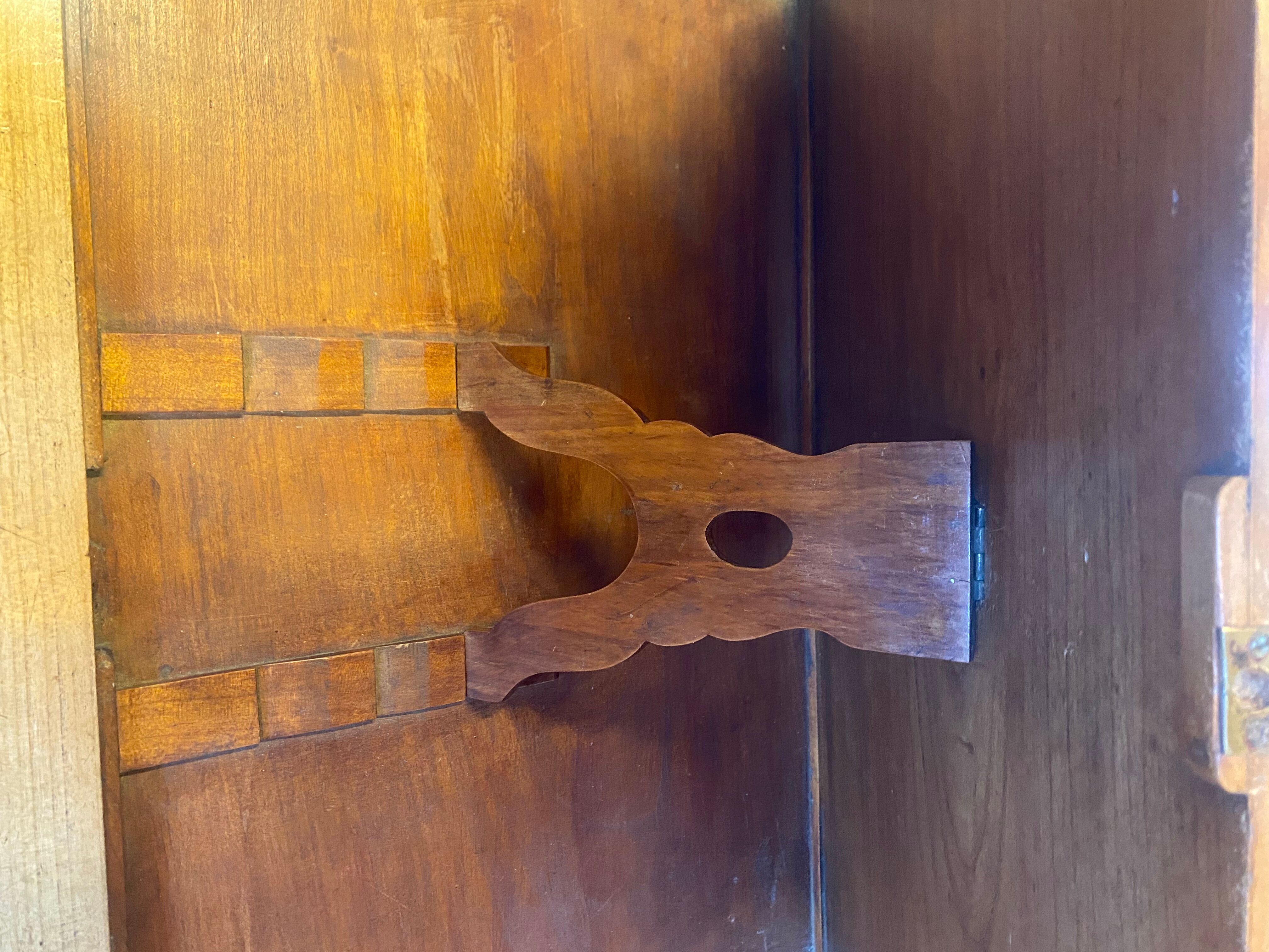 Louis XV style table in cherry wood