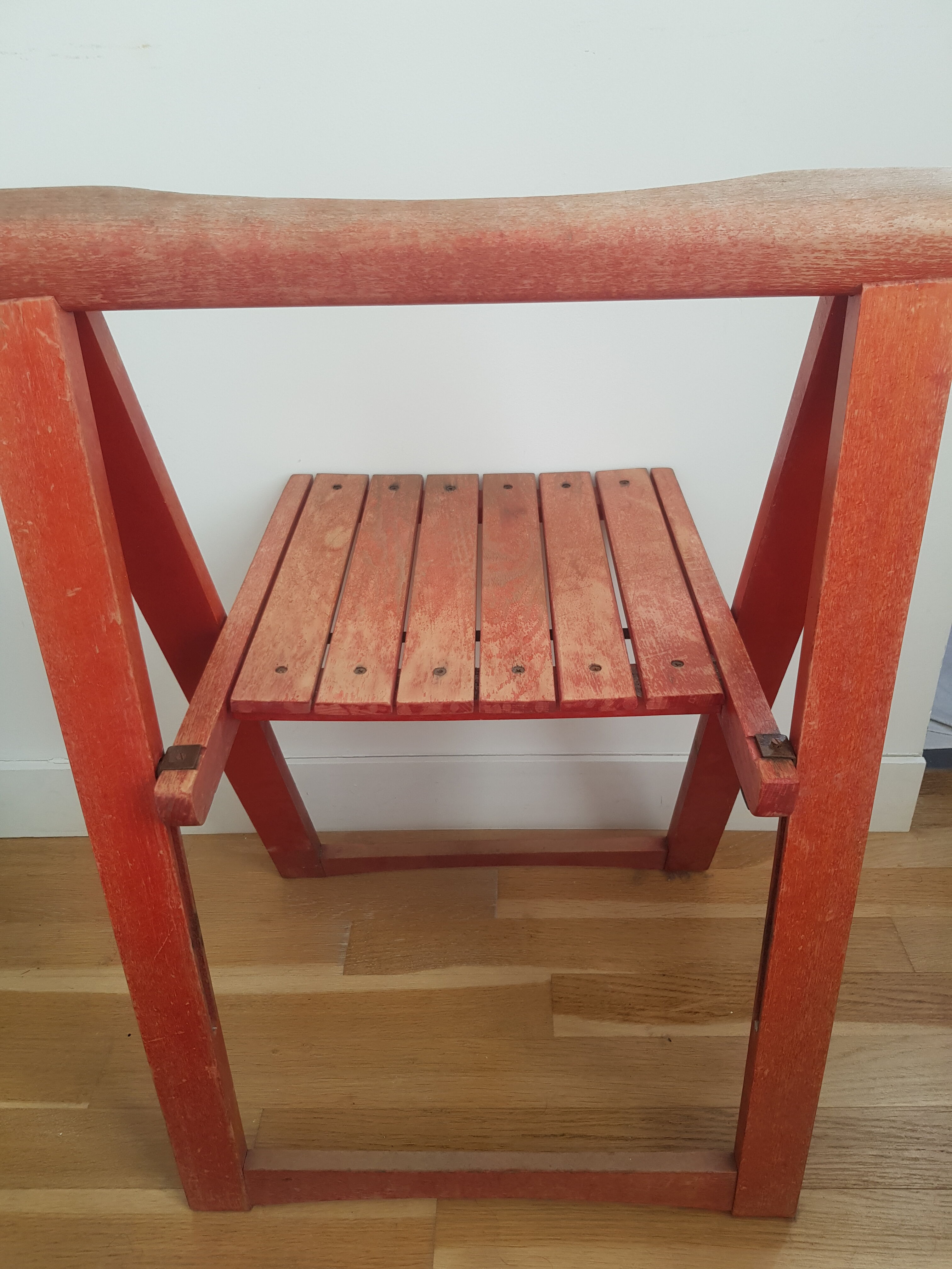 Folding chair habitat years 60/70