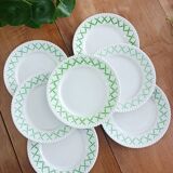 Set of 7 Badonviller flat plates, trellis decor