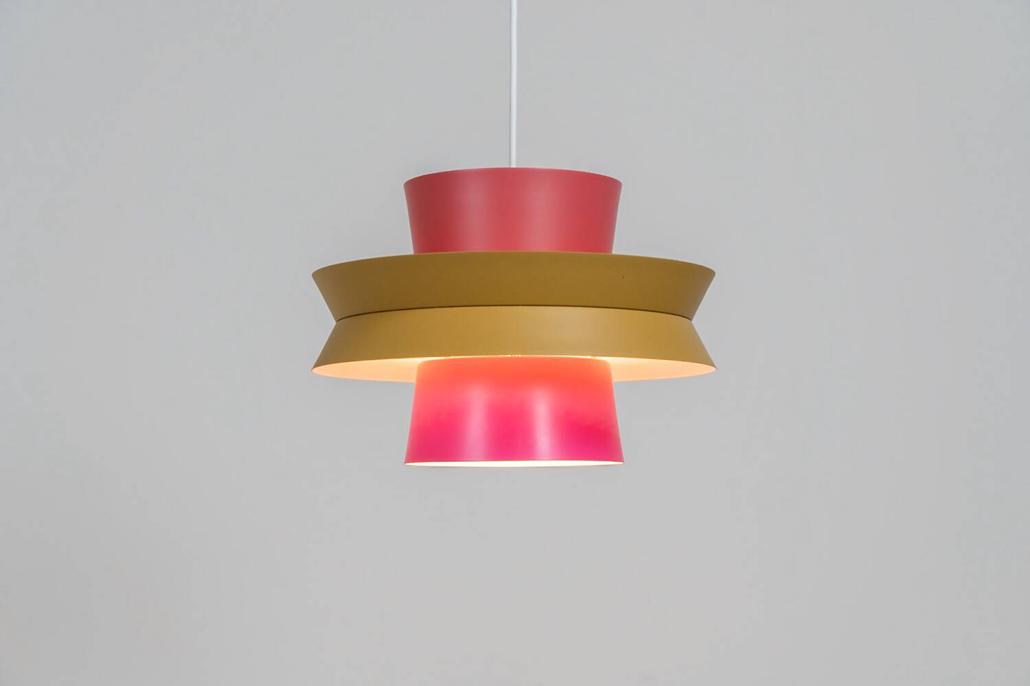 Suspension « Trava » conçue par Carl Thore pour Granhaga (Suède, années 1960).