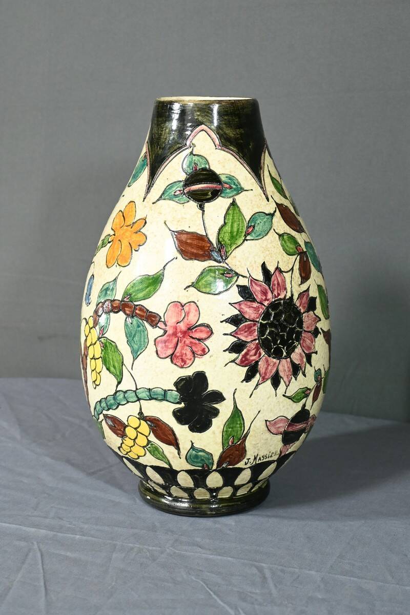 Vase en Faïence Polychrome, signé J.Massier, Vallauris – Début XXe