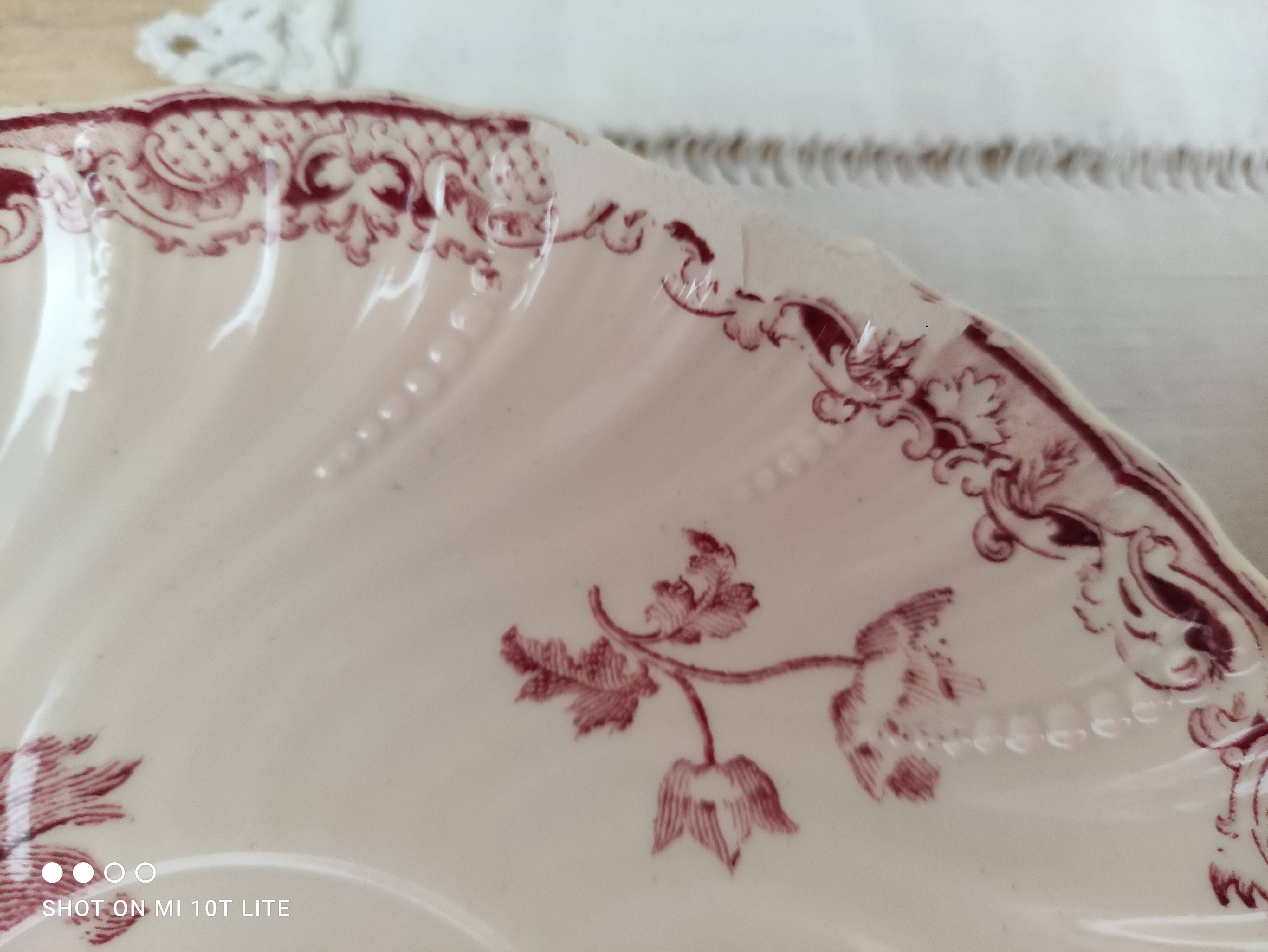 Lot de 7 assiettes ou soucoupes dépareillées Sarreguemines modèle Fontanges