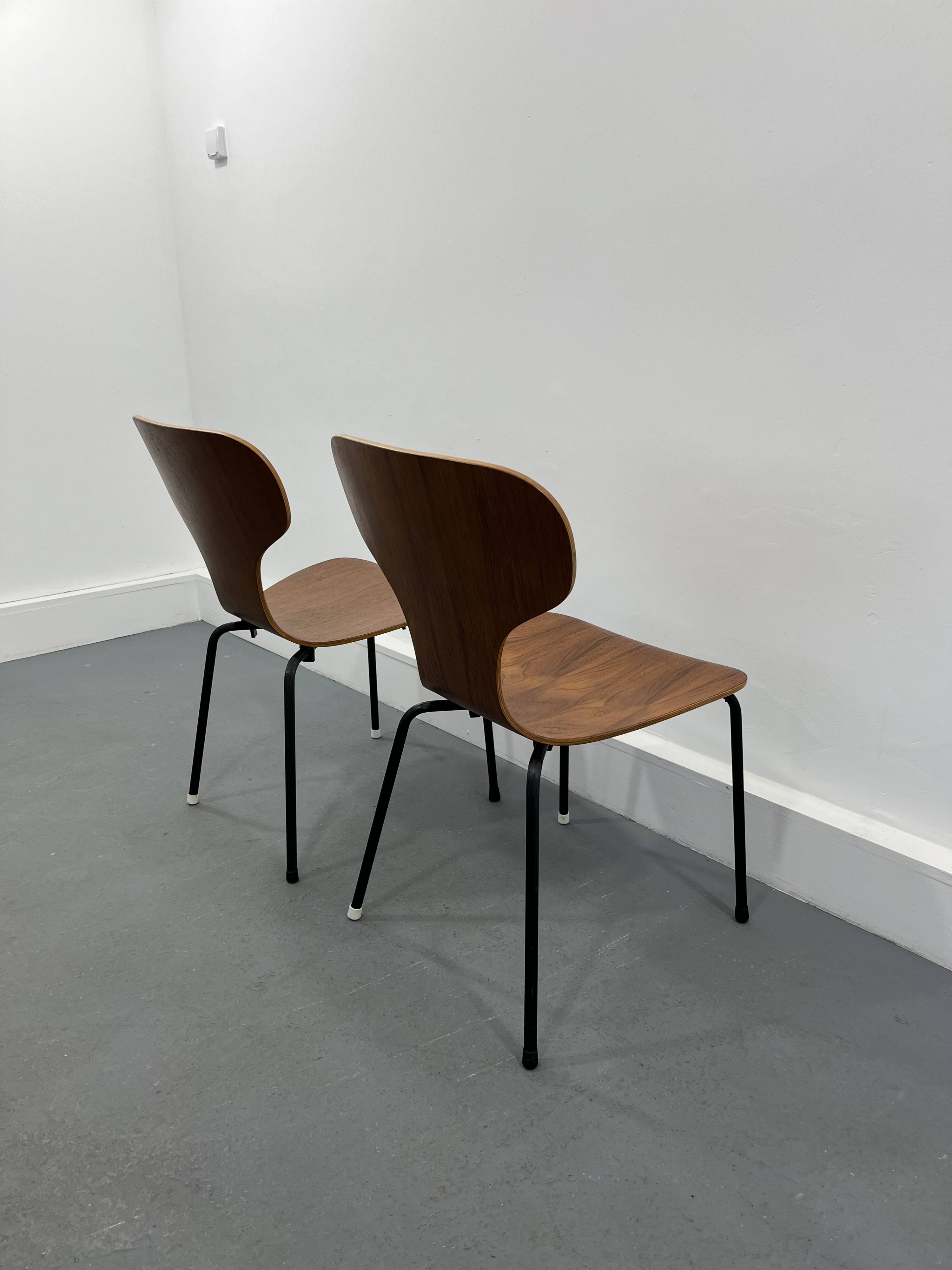 Mid-Century Danish Plywood Chairs, 1950s, Set of 2