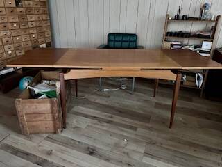 Extendable dining table, 1960s