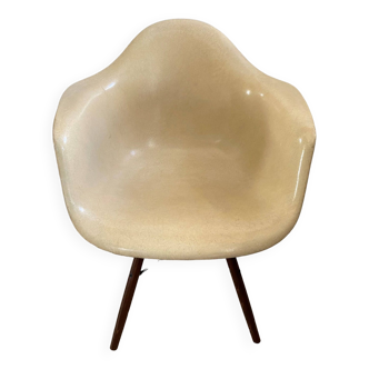 Daw parchment armchair Eames Zénith plastics Herman Miller vintage 1950