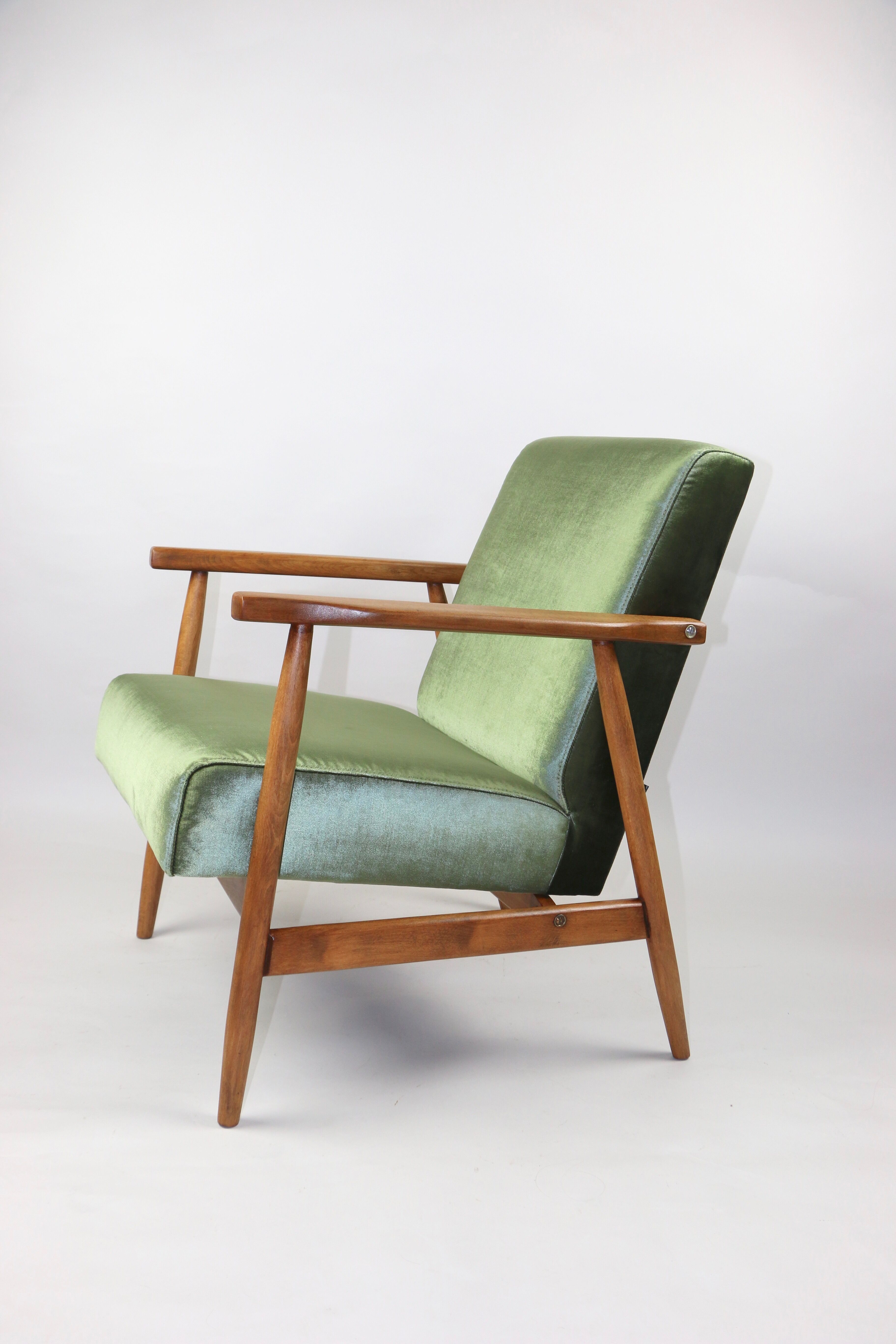 Vintage green velvet armchair, 1970