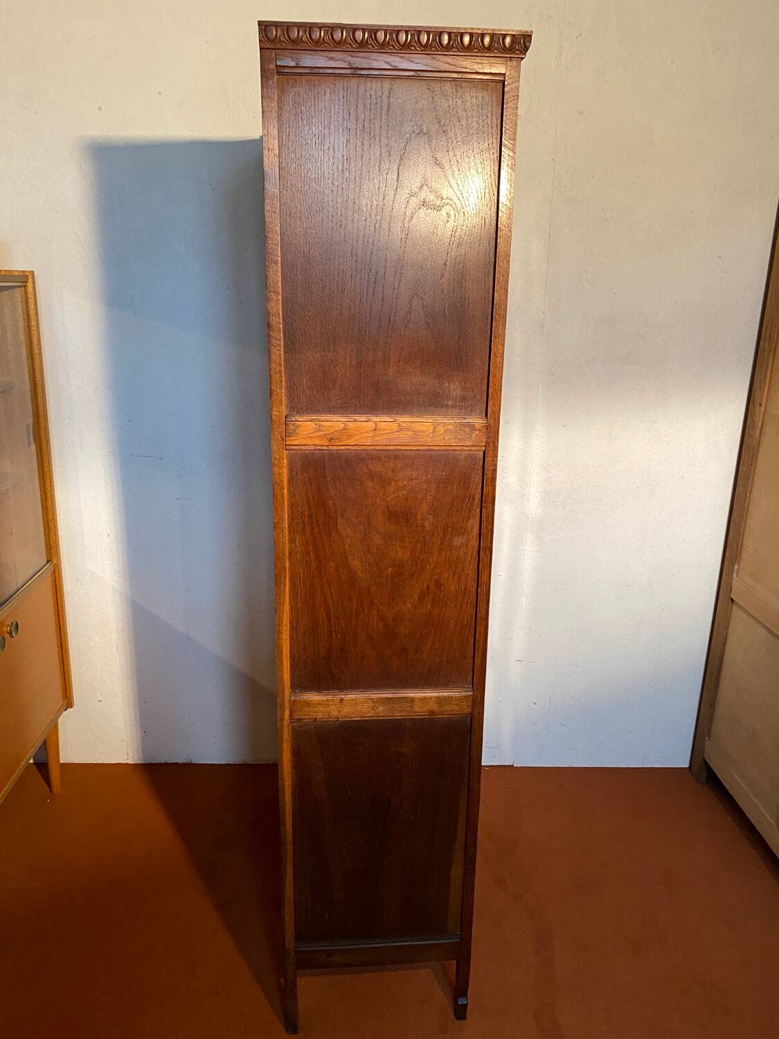 Small Parisian wardrobe