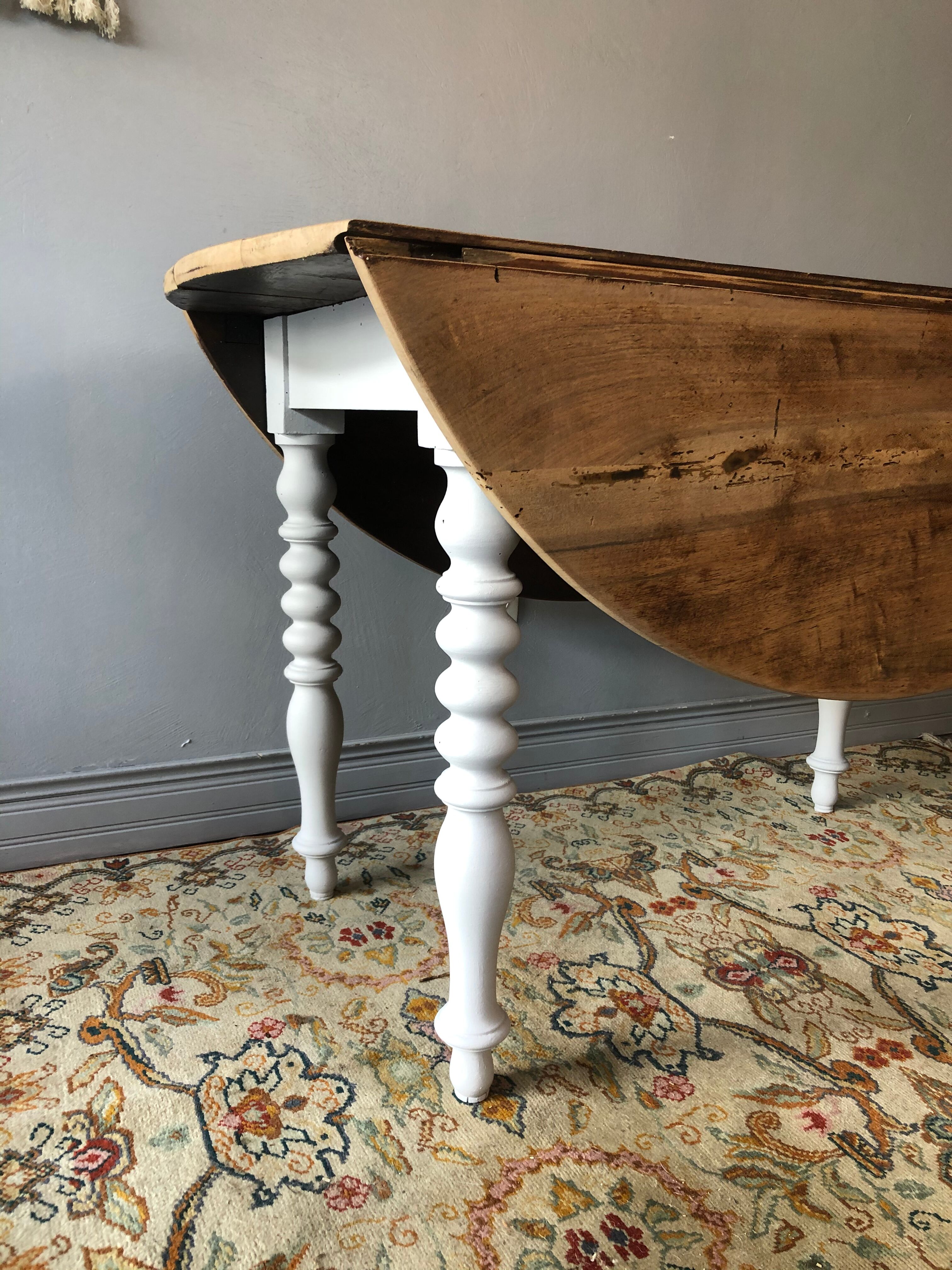 Old flap round table