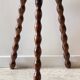 Tabouret en bois tripode tourné vintage