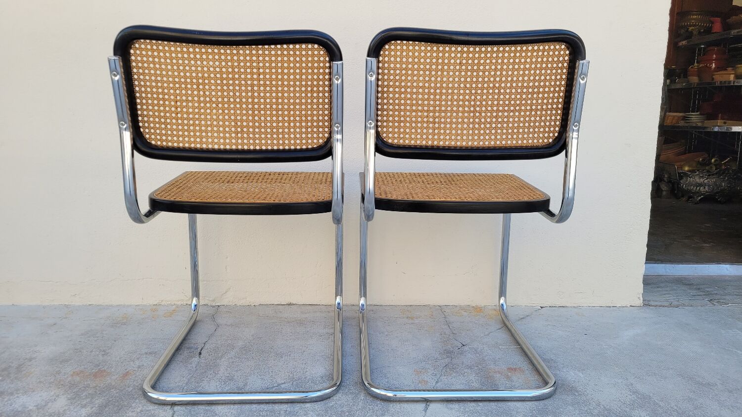 Paire de chaises b32 de Marcel Breuer en cannage