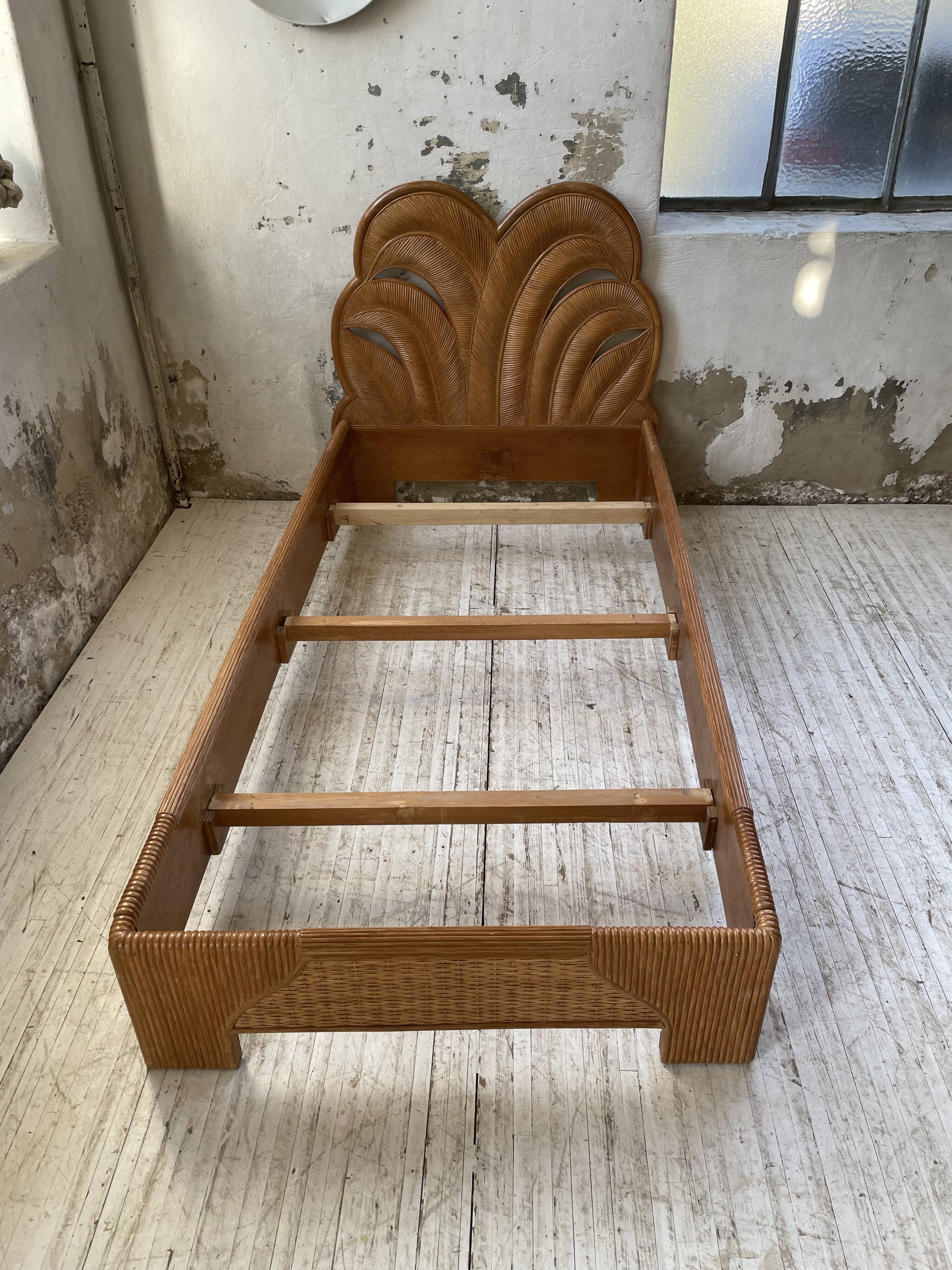 Bed 1 place "palm" wicker and rattan Vivai Del Sud