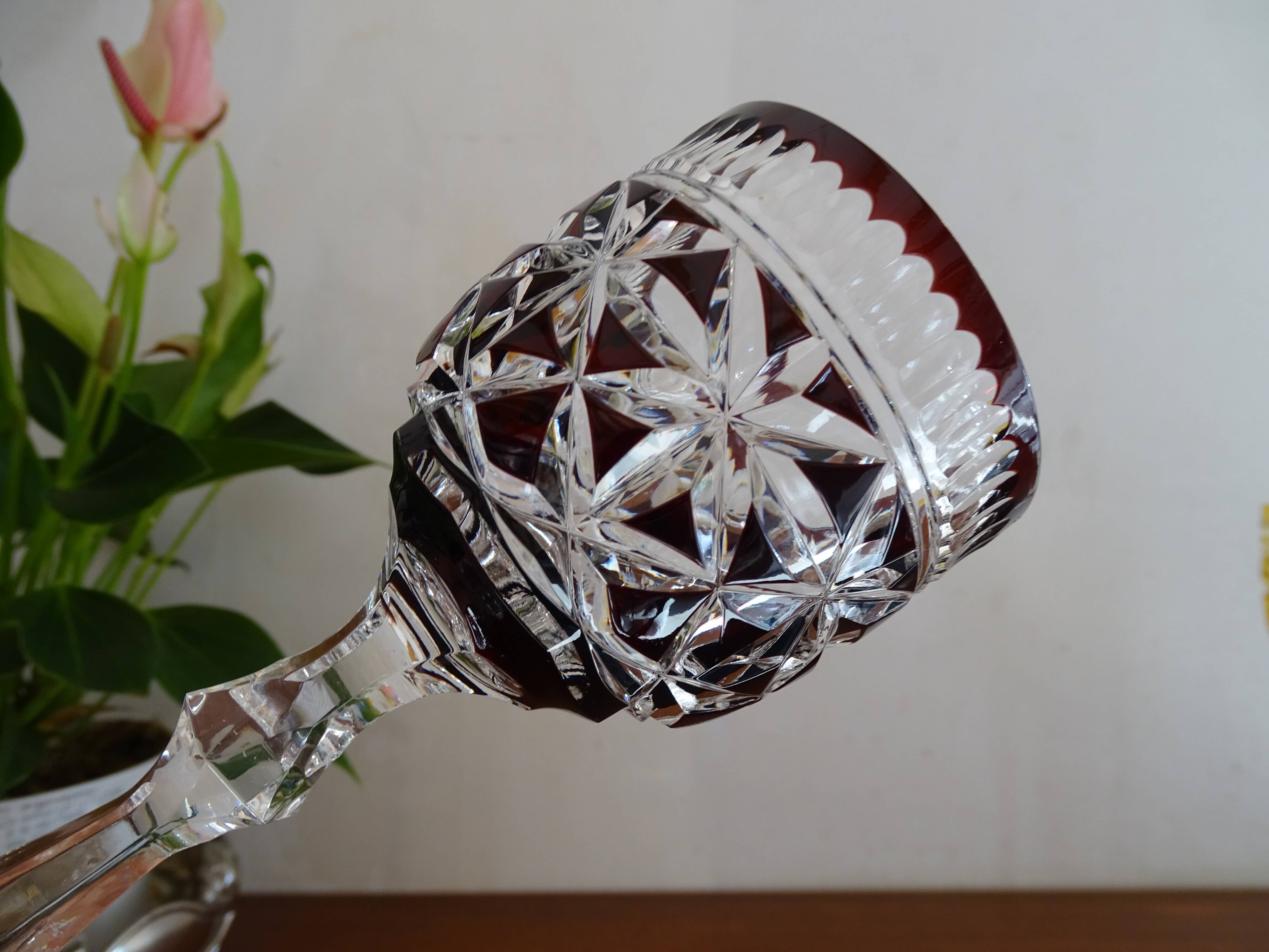 6 glasses of Bohemian crystal wine colored feet stars
