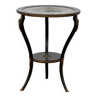 Pedestal table