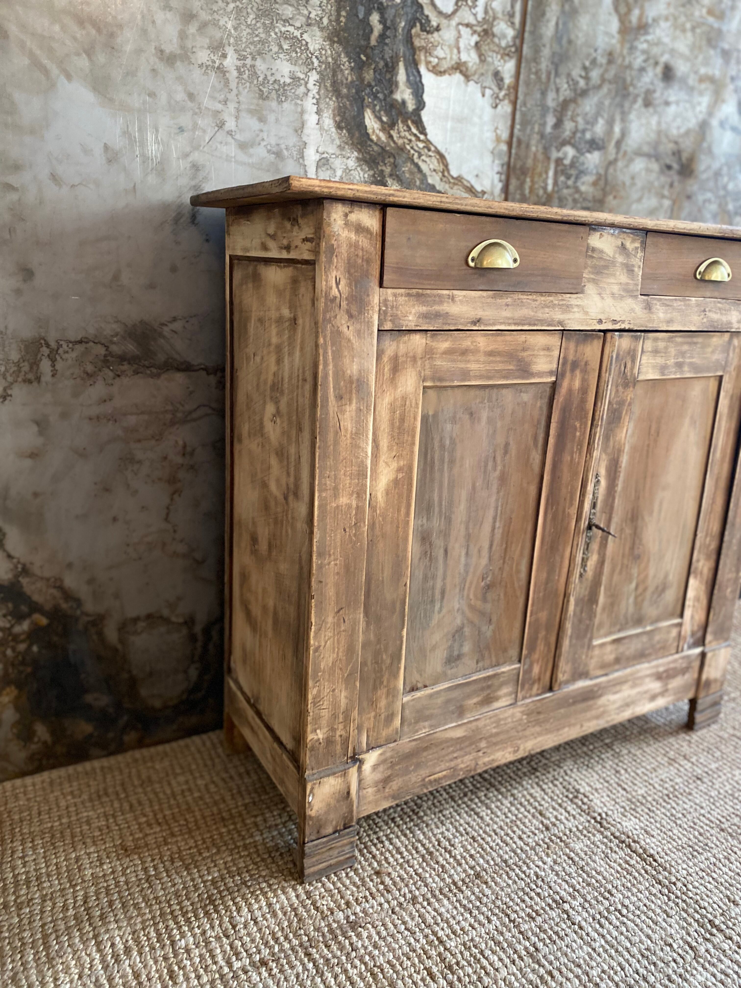 Parisian buffet in raw wood