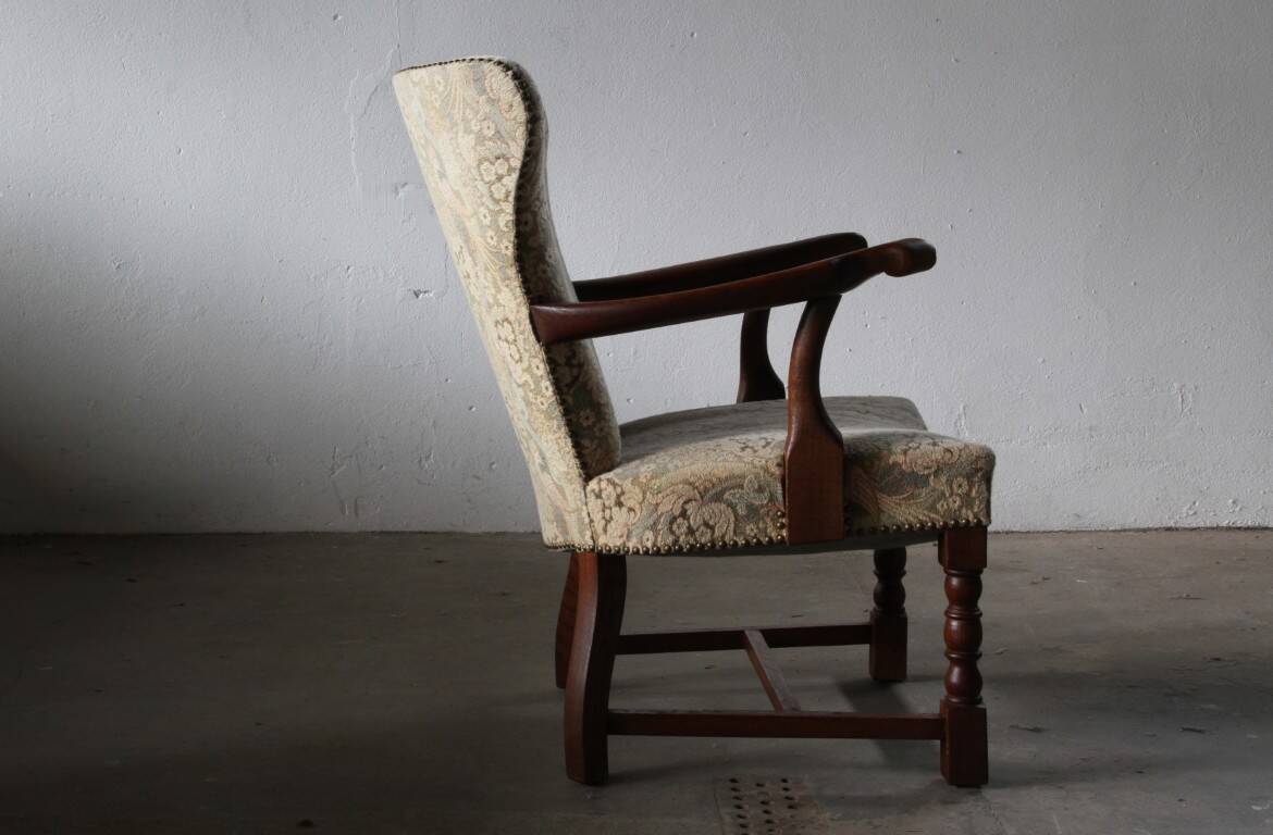 Vintage Danish Art Deco Pair of Armchairs in Solid Oak - 1940s