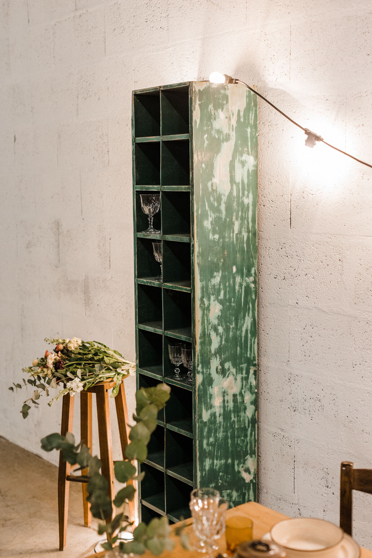 Wooden bar stool "Dolores"