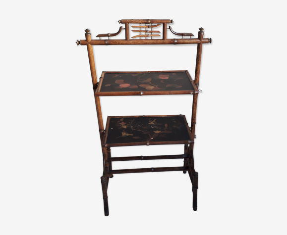 Bamboo shelves, fireplace