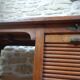 Bureau à rideau en bois avec tablette rabattable