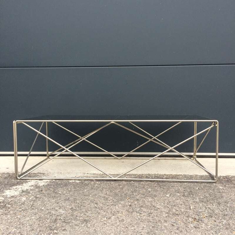 Design coffee table by Max Sauze