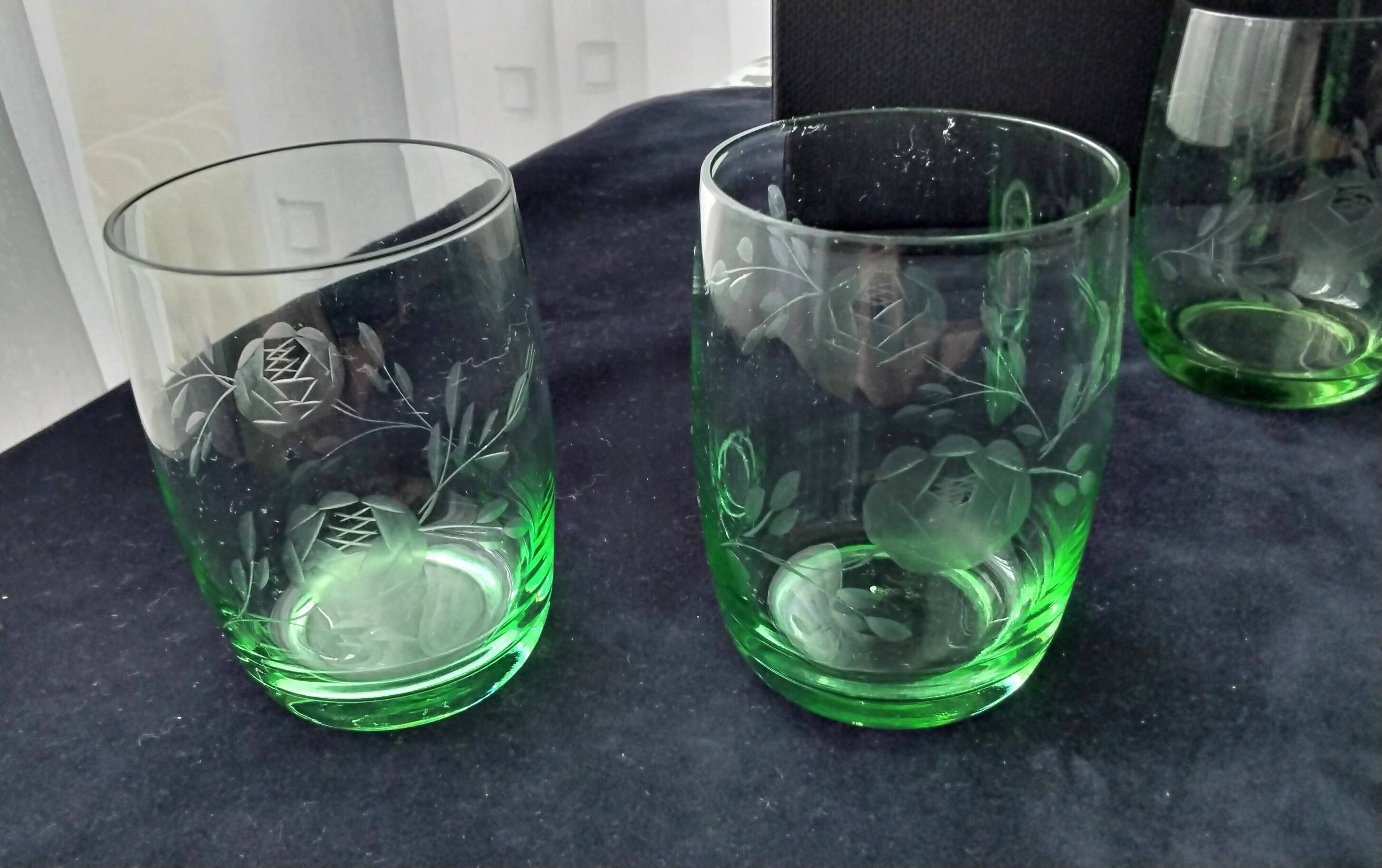 5 glass water tumblers with engraved floral design