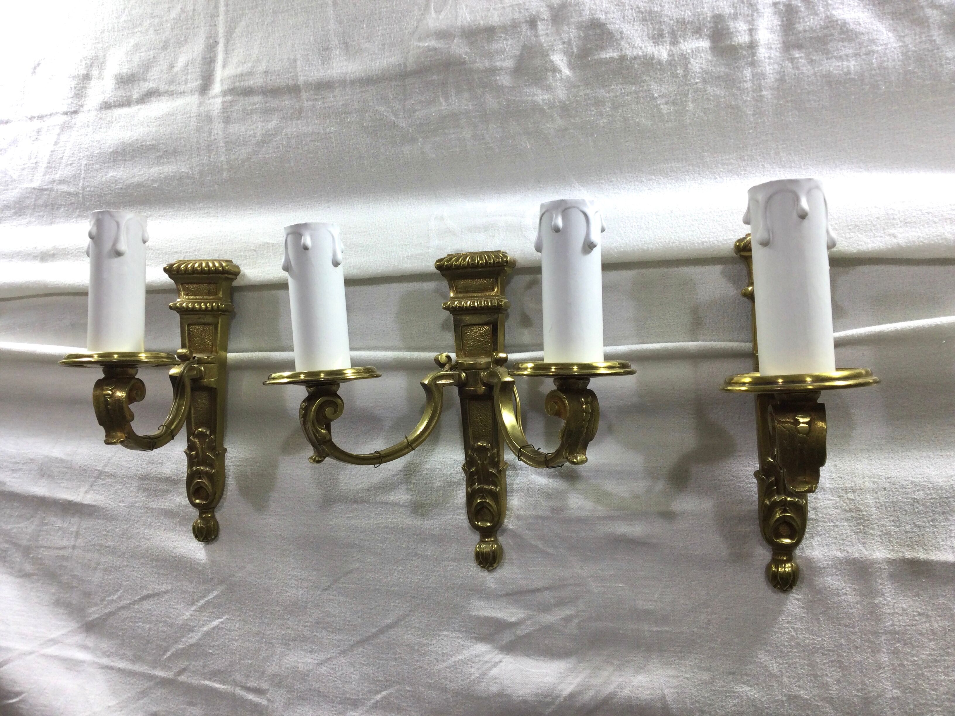Set of 3 bronze wall lamps Louis XVI style