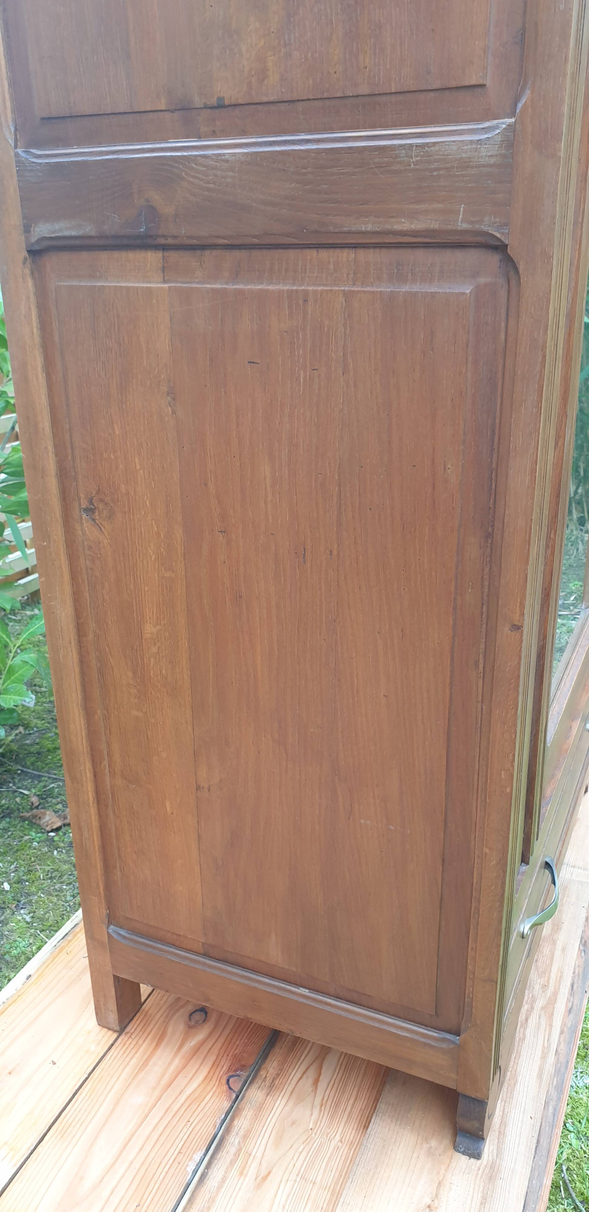 Oak cabinet wardrobe