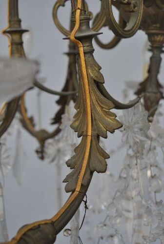 lustre pampilles de cristal bronze doré style rocaille XIXème