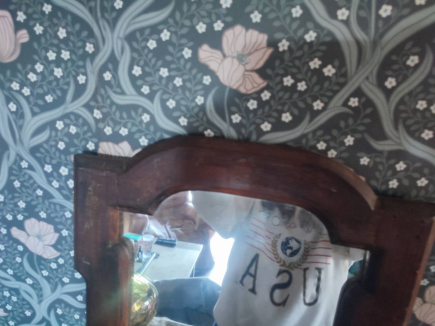 Miroir vintage en bois
