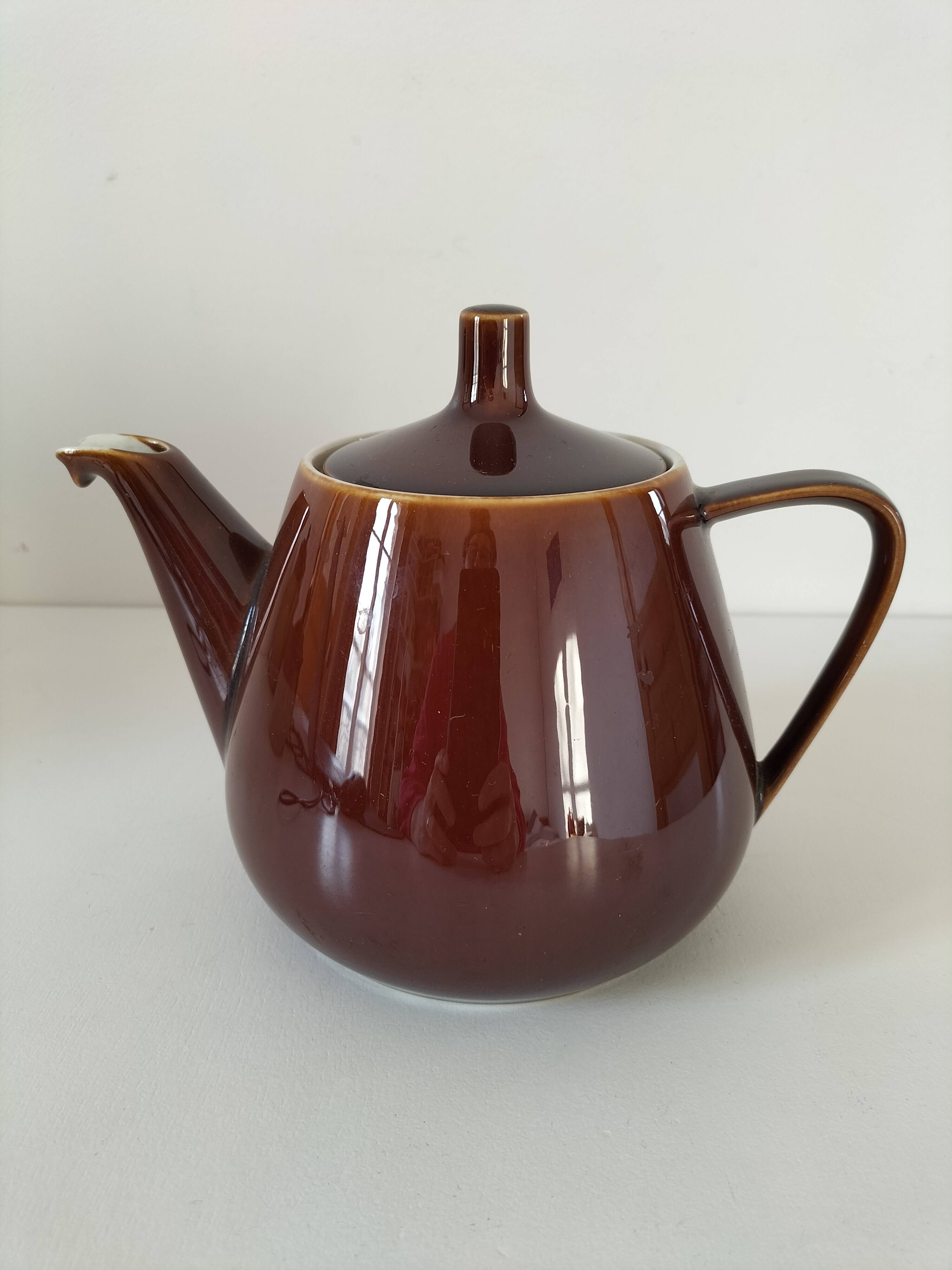 Villeroy and Bosch teapot