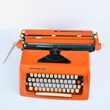 Typewriter Consul 2224 Czechoslovakia 1972