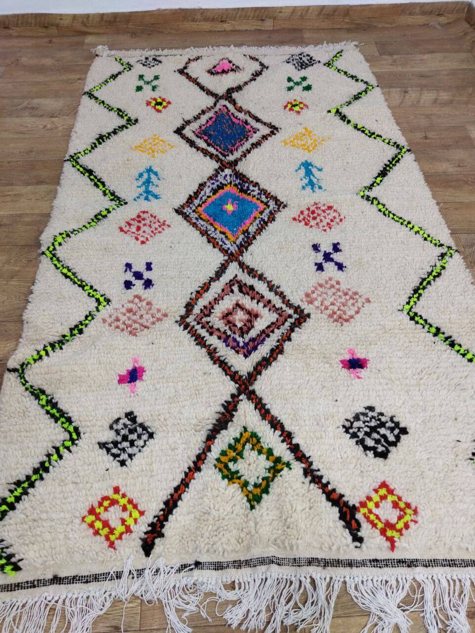 Handmade Moroccan Berber Rug 255 X 138 CM